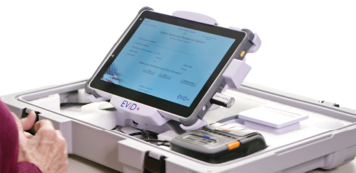 The EViD device sits on the tabletop and is ready to process voters at the polling location.